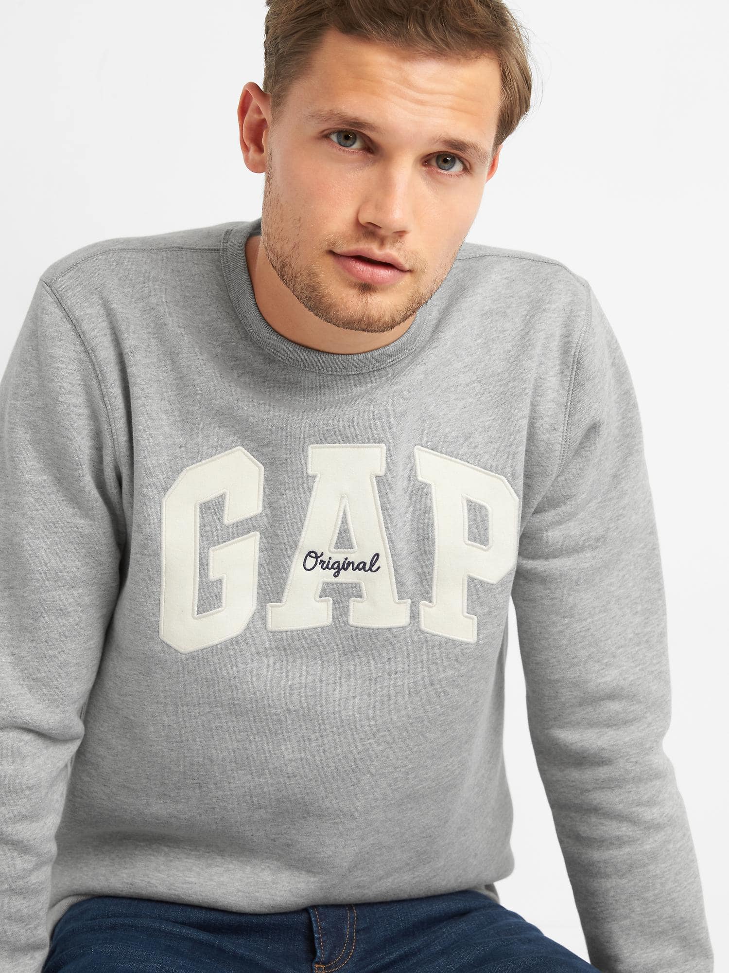 Gap Gap Logo Yuvarlak Yaka Sweatshirt. 4