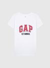 Kadınn beyaz Gap Logo Kısa Kollu İstanbul T-Shirt