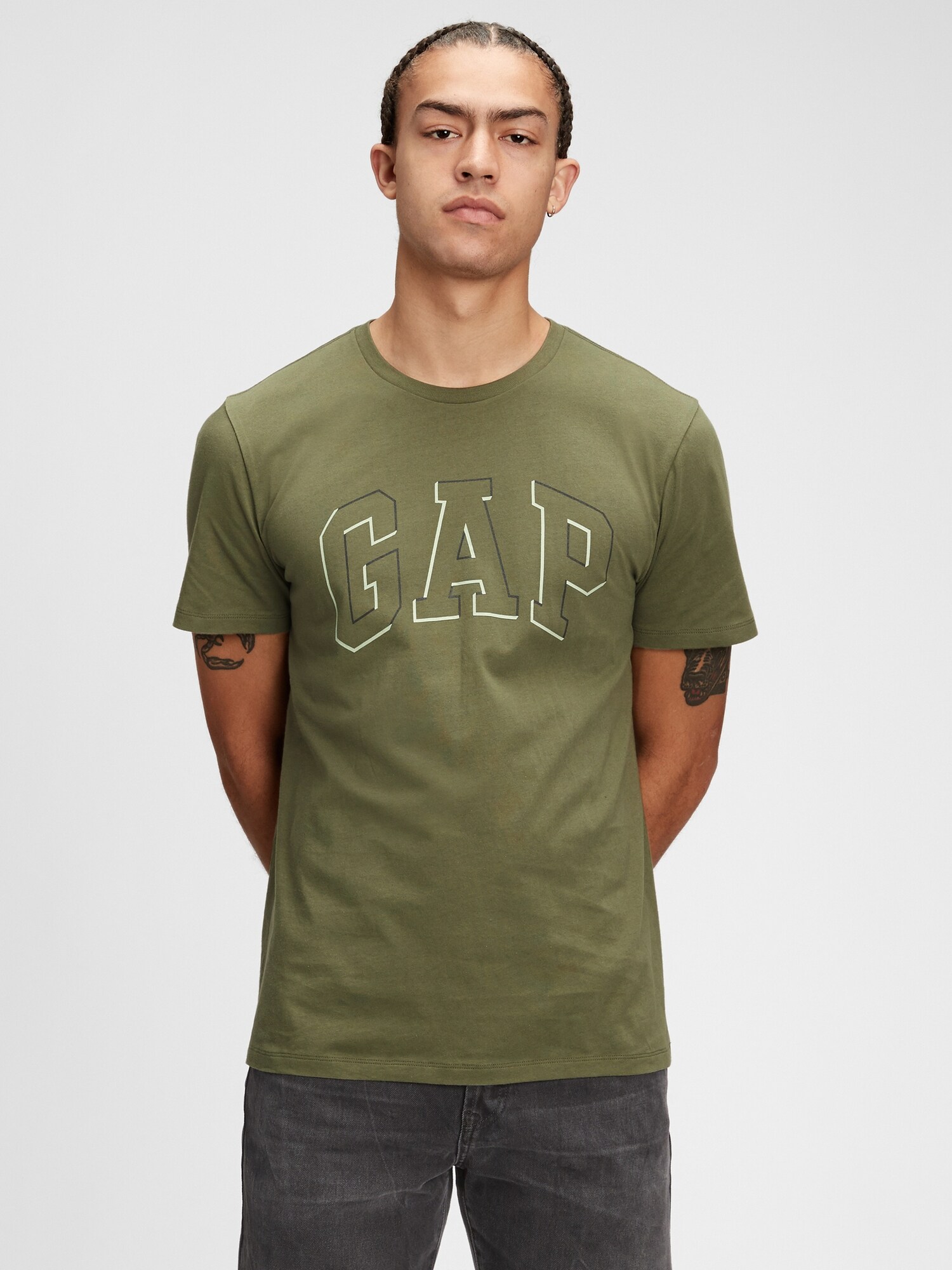 Gap Logo T-Shirt. 1