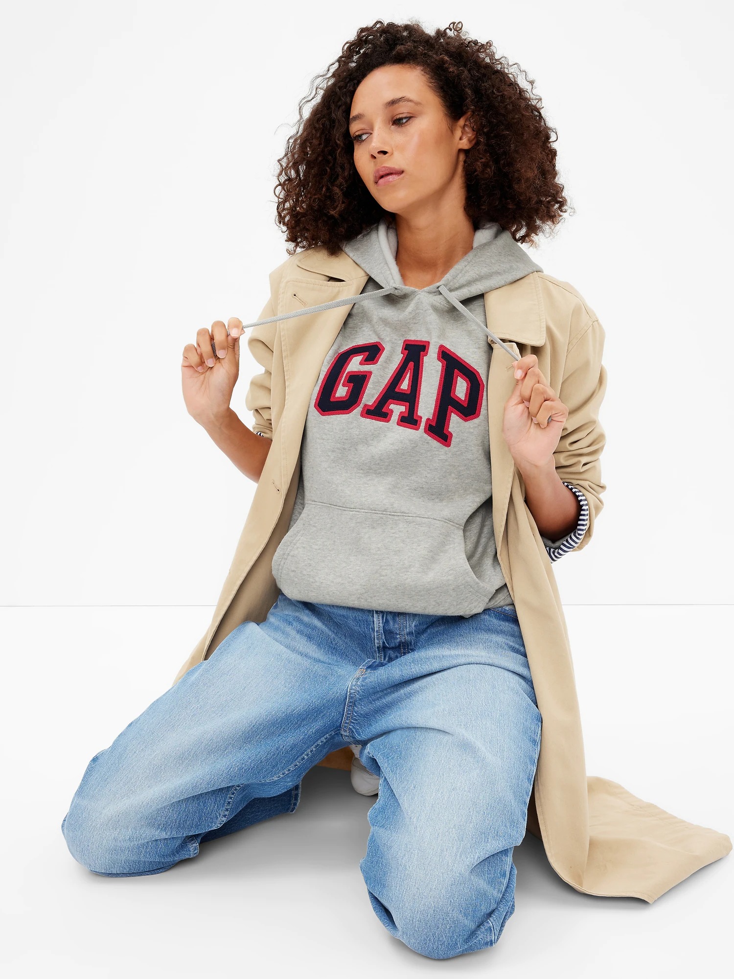 Gap Gap Logo Kapüşonlu Sweatshirt. 1